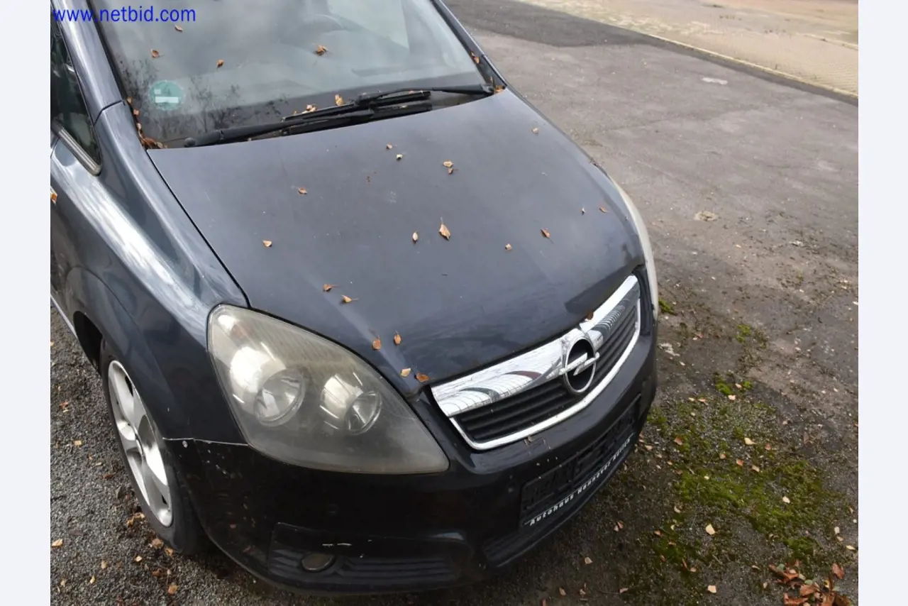 Použité stroje v oblasti broušení a tryskání-9