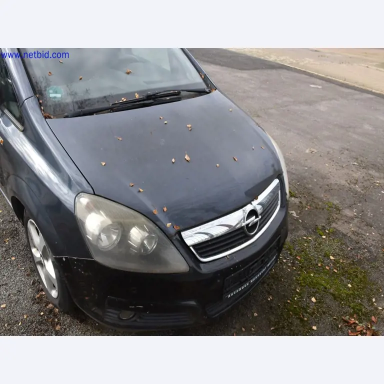 Použité stroje v oblasti broušení a tryskání-9