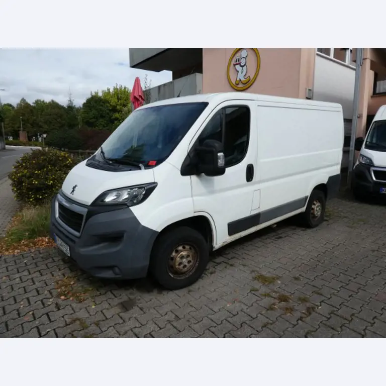 Provozní a kancelářské vybavení pekárny-3