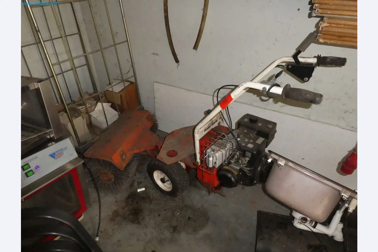 Operating and office equipment of a bakery-1