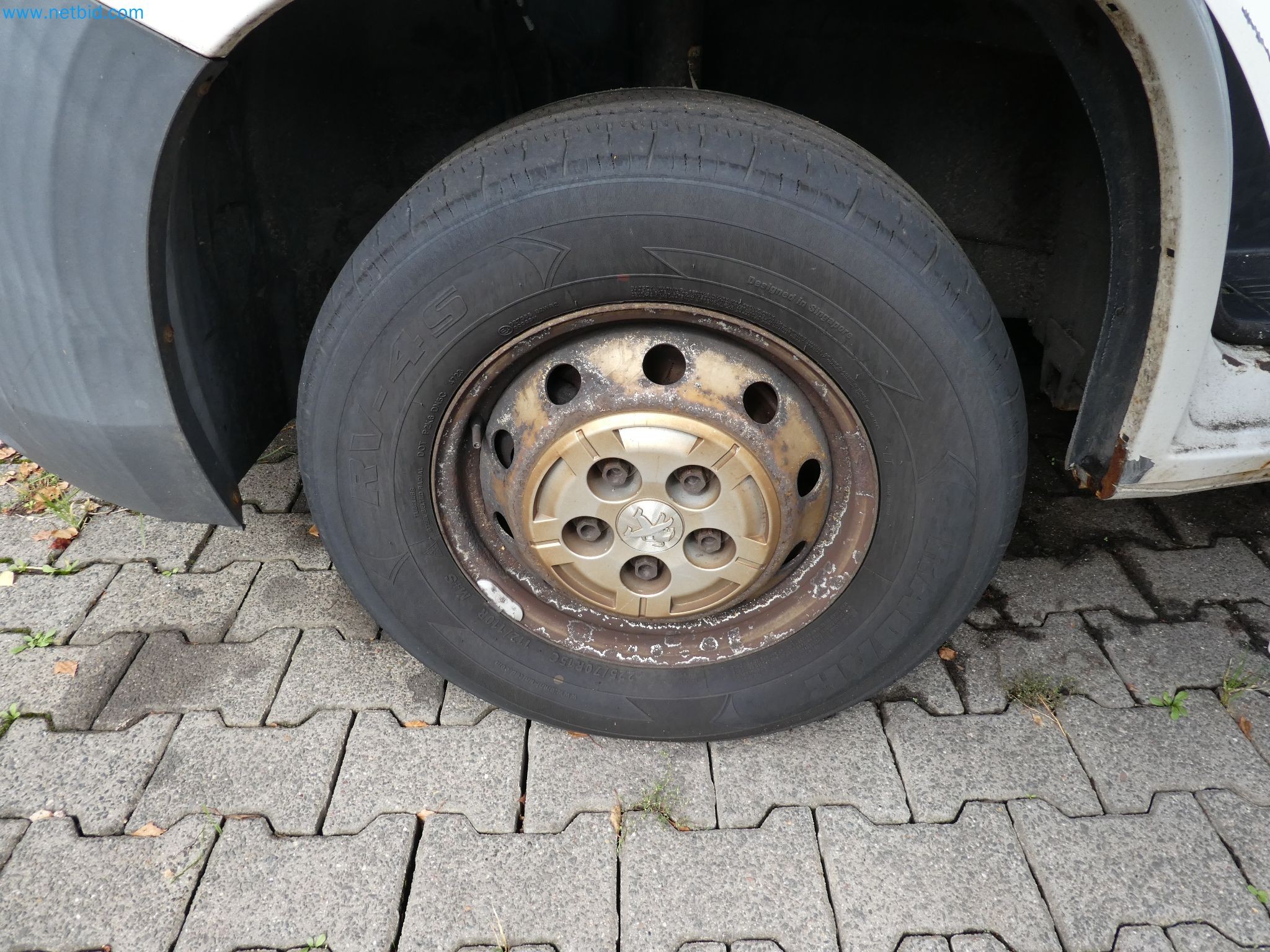 Operating and office equipment of a bakery-18