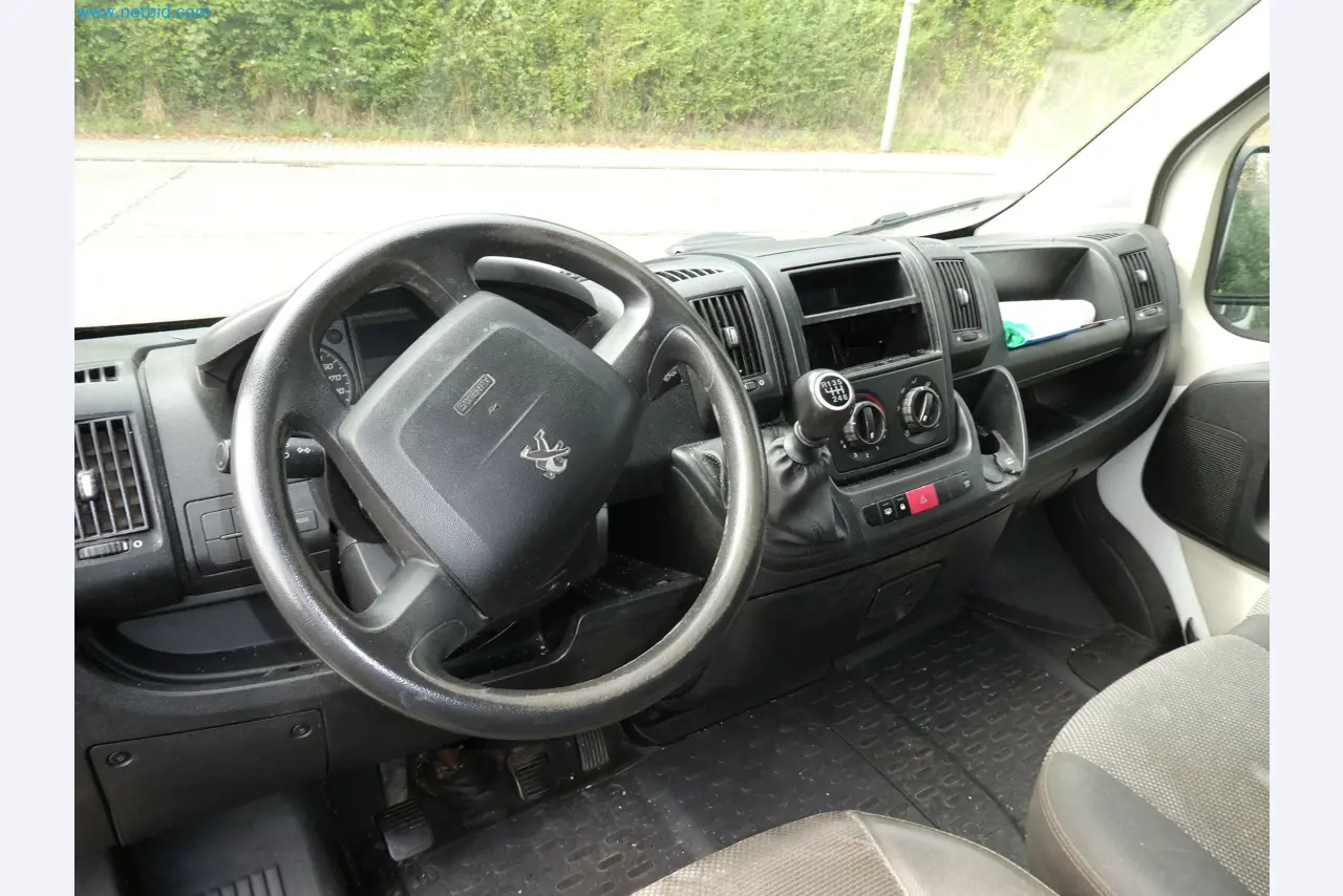 Operating and office equipment of a bakery-21