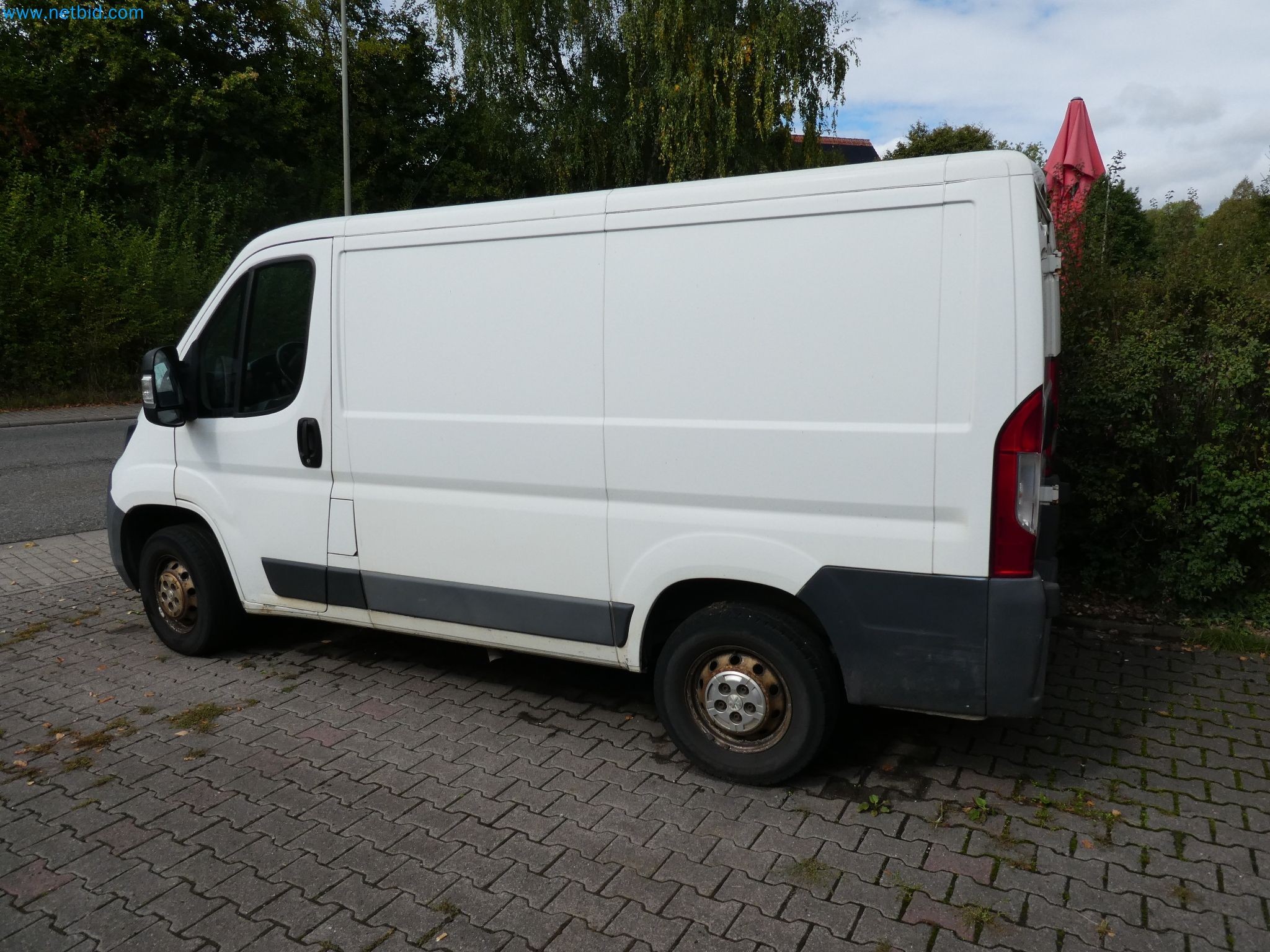 Operating and office equipment of a bakery-4