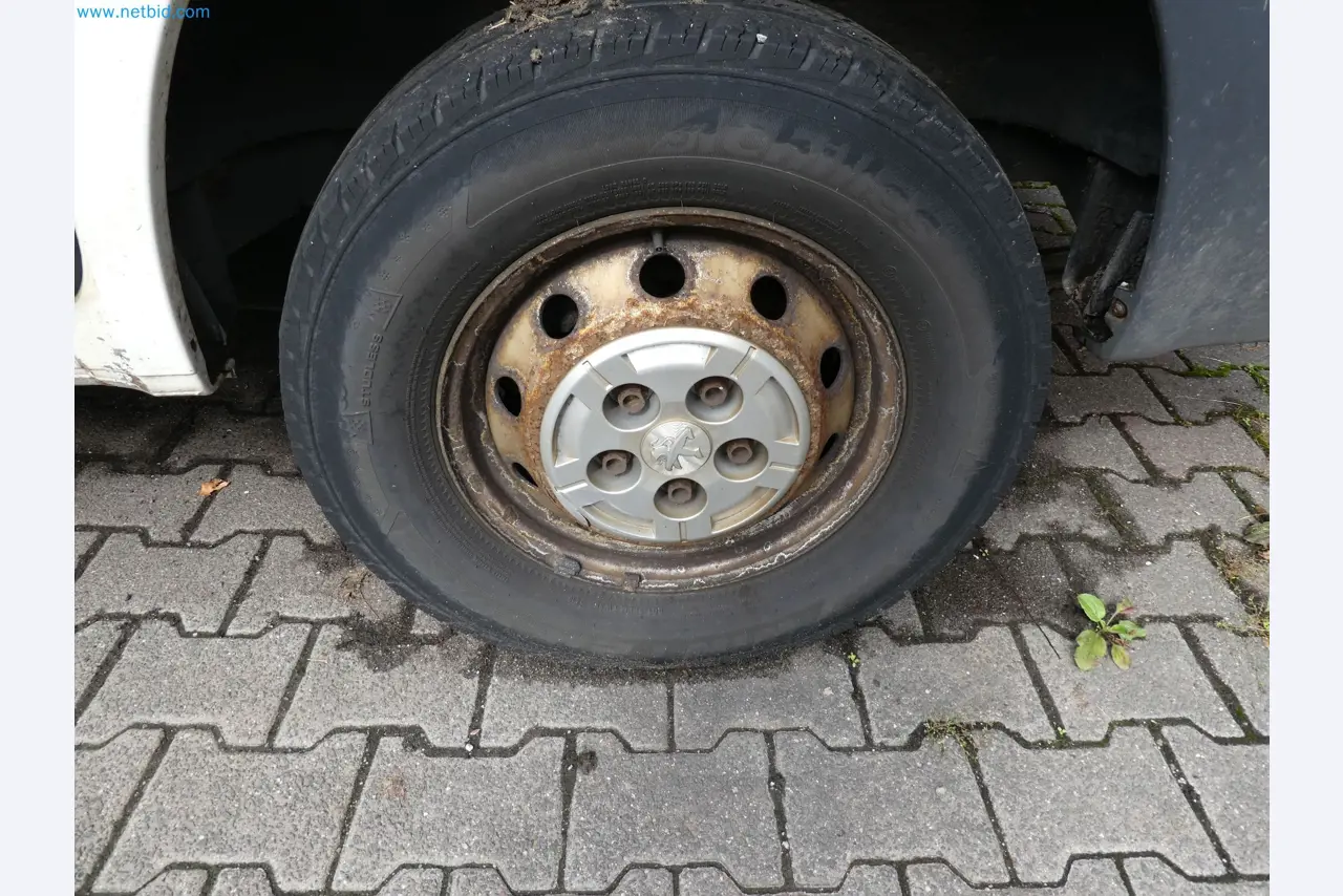 Operating and office equipment of a bakery-7