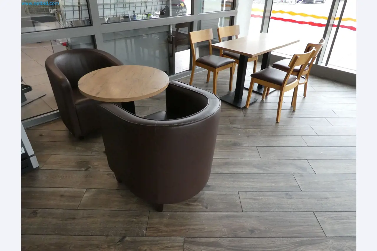 Betriebs- und Geschäftsausstattung einer Bäckerei-2