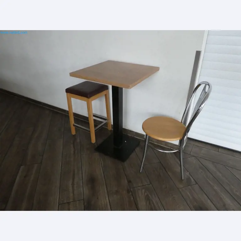 Betriebs- und Geschäftsausstattung einer Bäckerei-4