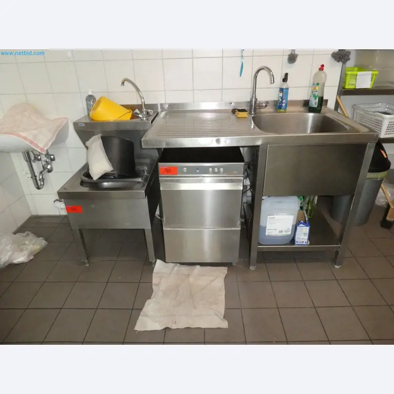 Operating and office equipment of a bakery-1