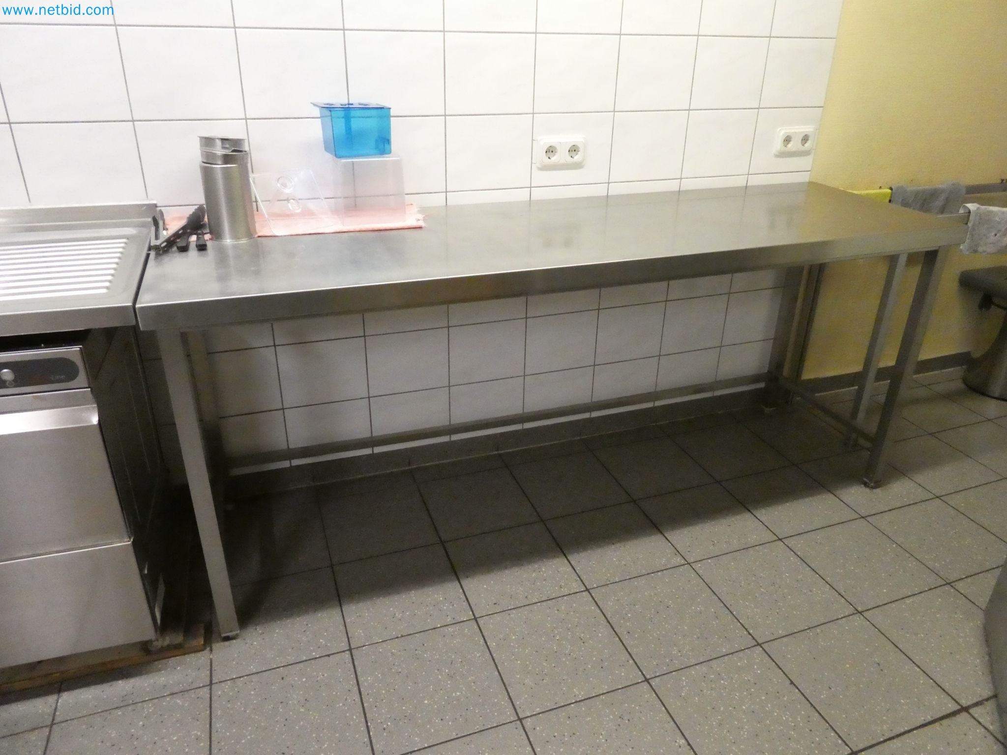 Operating and office equipment of a bakery-2