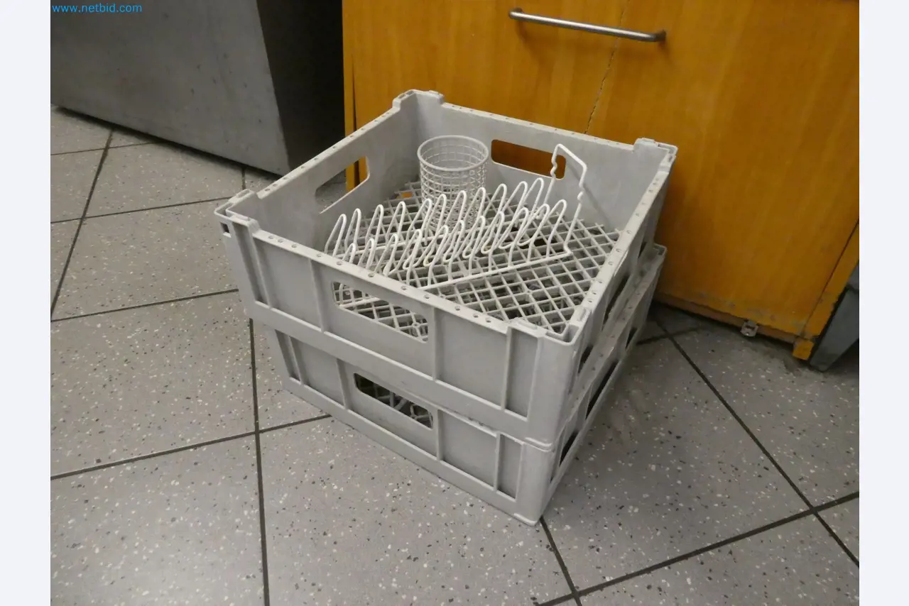 Operating and office equipment of a bakery-2