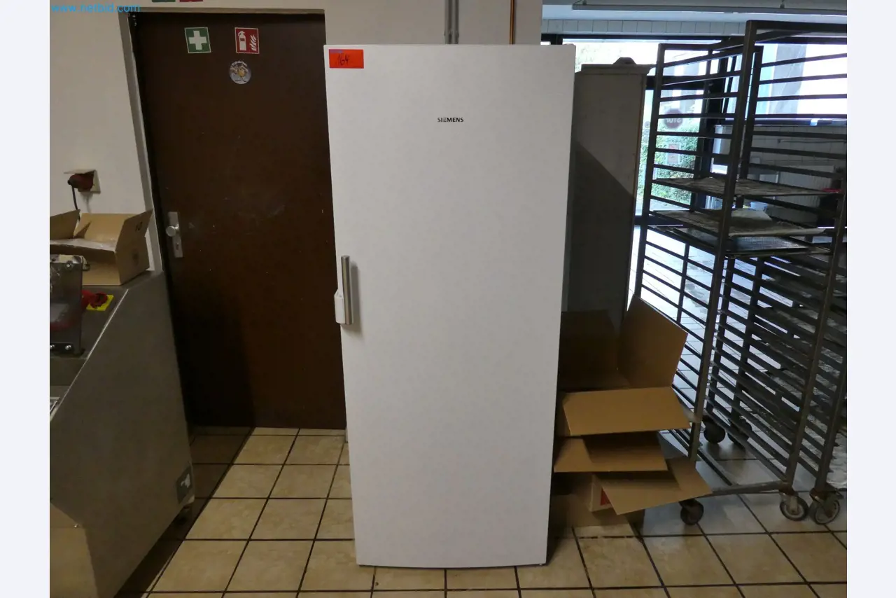 Operating and office equipment of a bakery-1