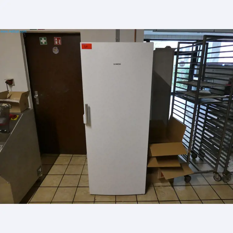 Operating and office equipment of a bakery-1