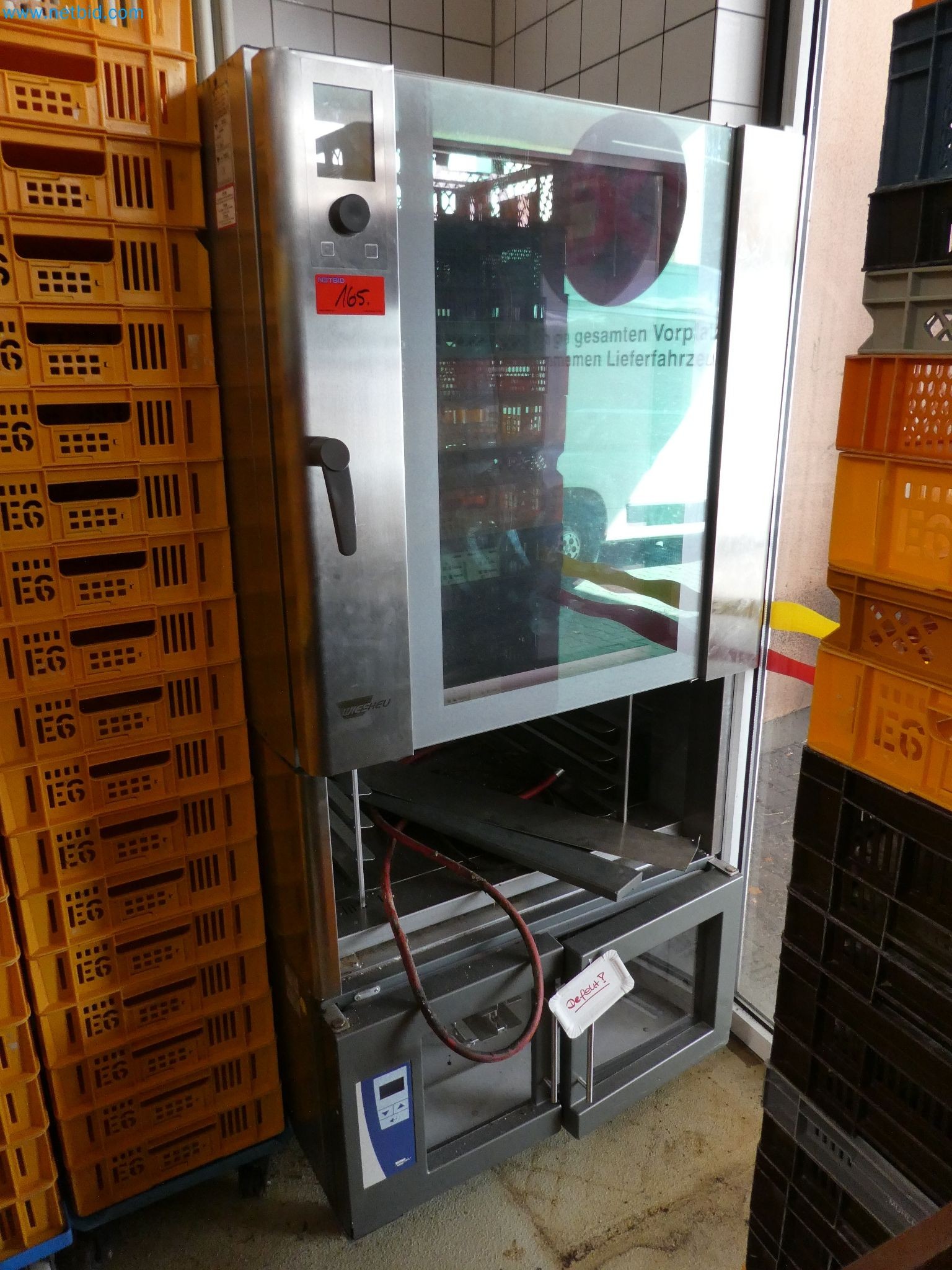 Betriebs- und Geschäftsausstattung einer Bäckerei-1