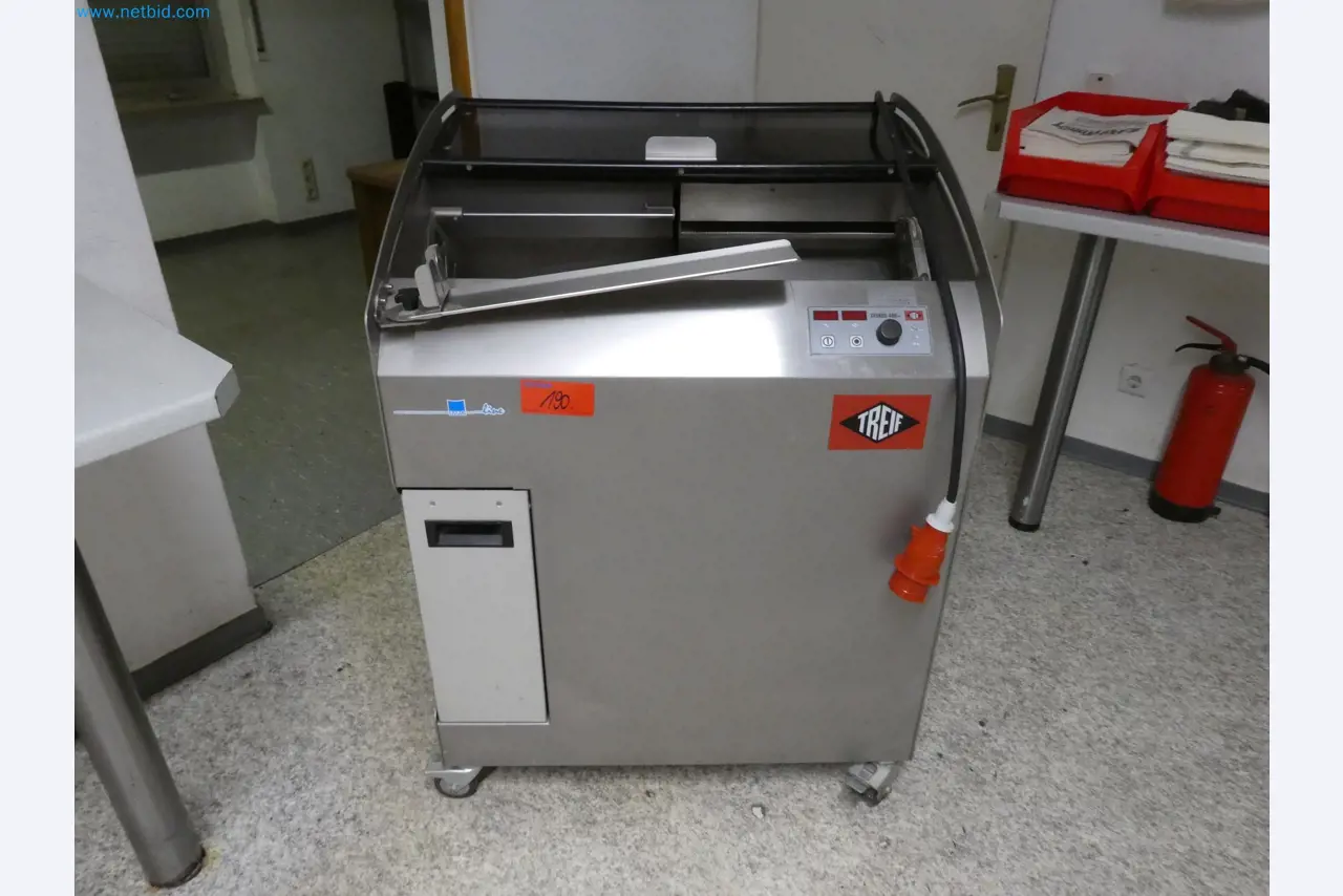 Operating and office equipment of a bakery-1