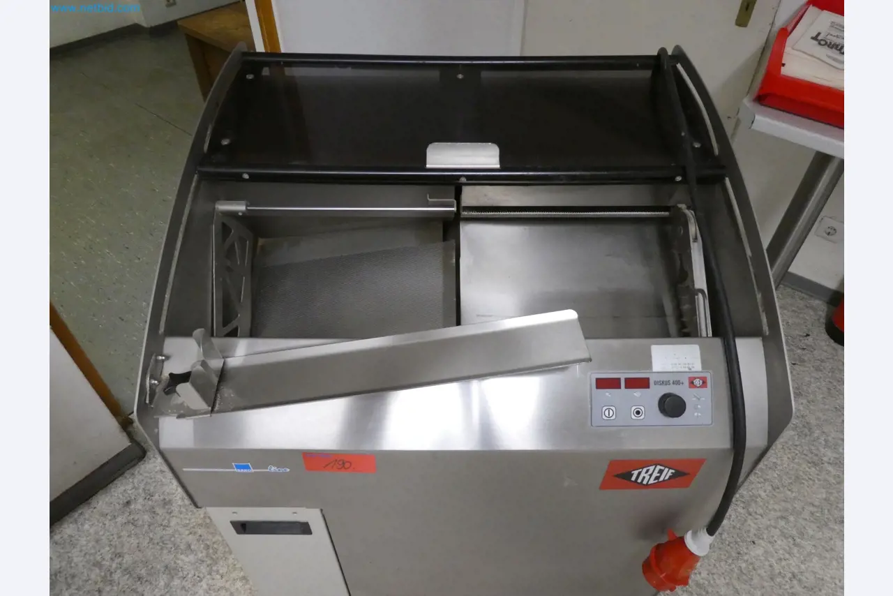 Operating and office equipment of a bakery-3