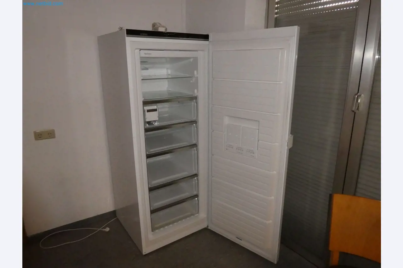 Operating and office equipment of a bakery-2