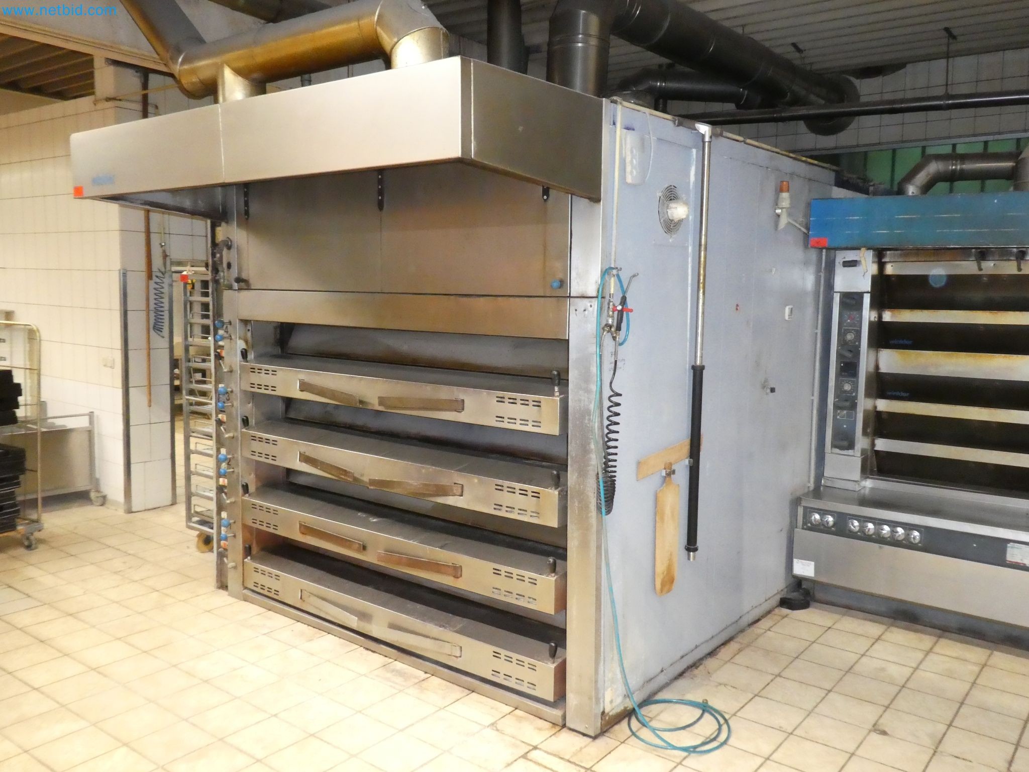 Operating and office equipment of a bakery-2