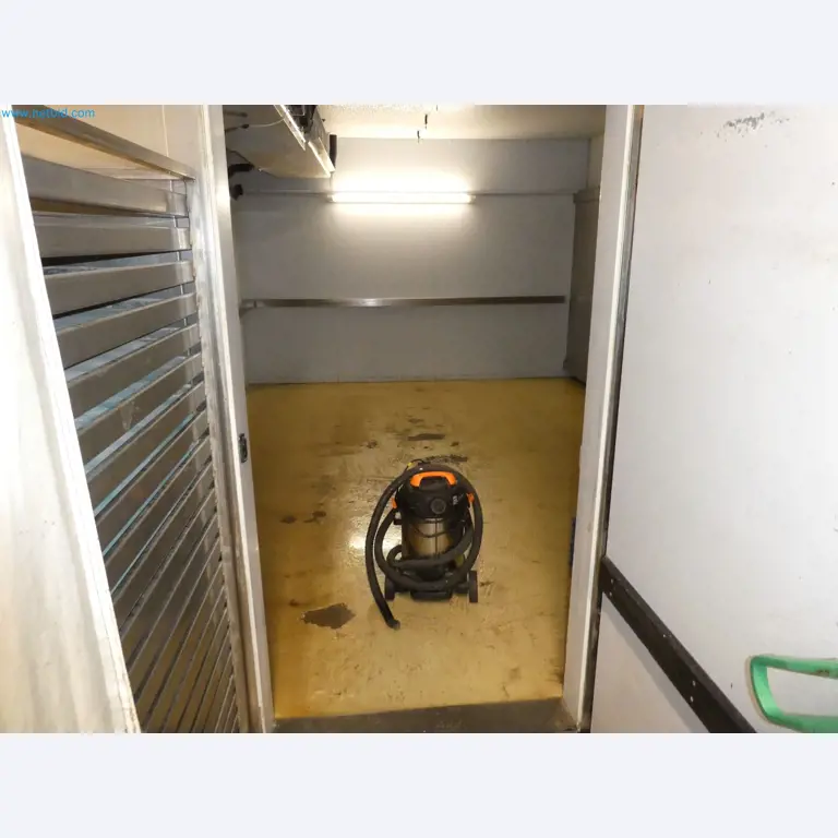 Operating and office equipment of a bakery-2