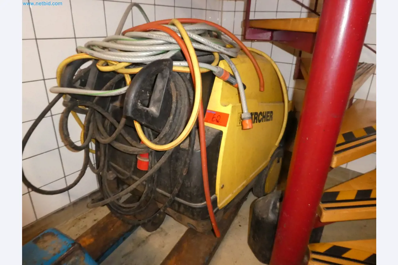 Operating and office equipment of a bakery-1