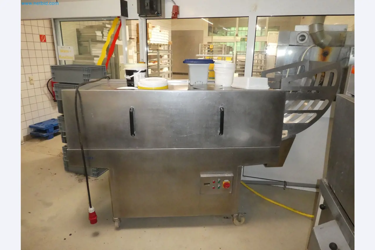 Operating and office equipment of a bakery-2