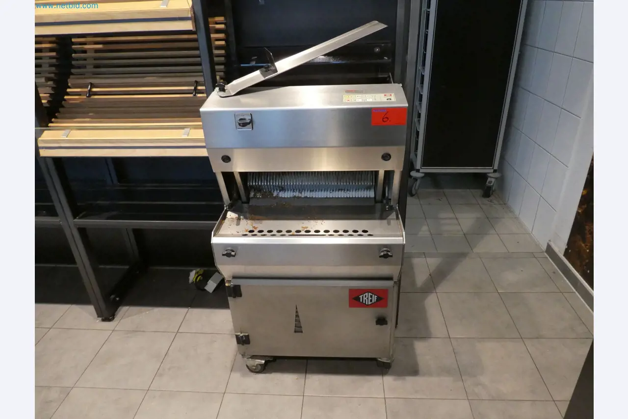 Operating and office equipment of a bakery-1