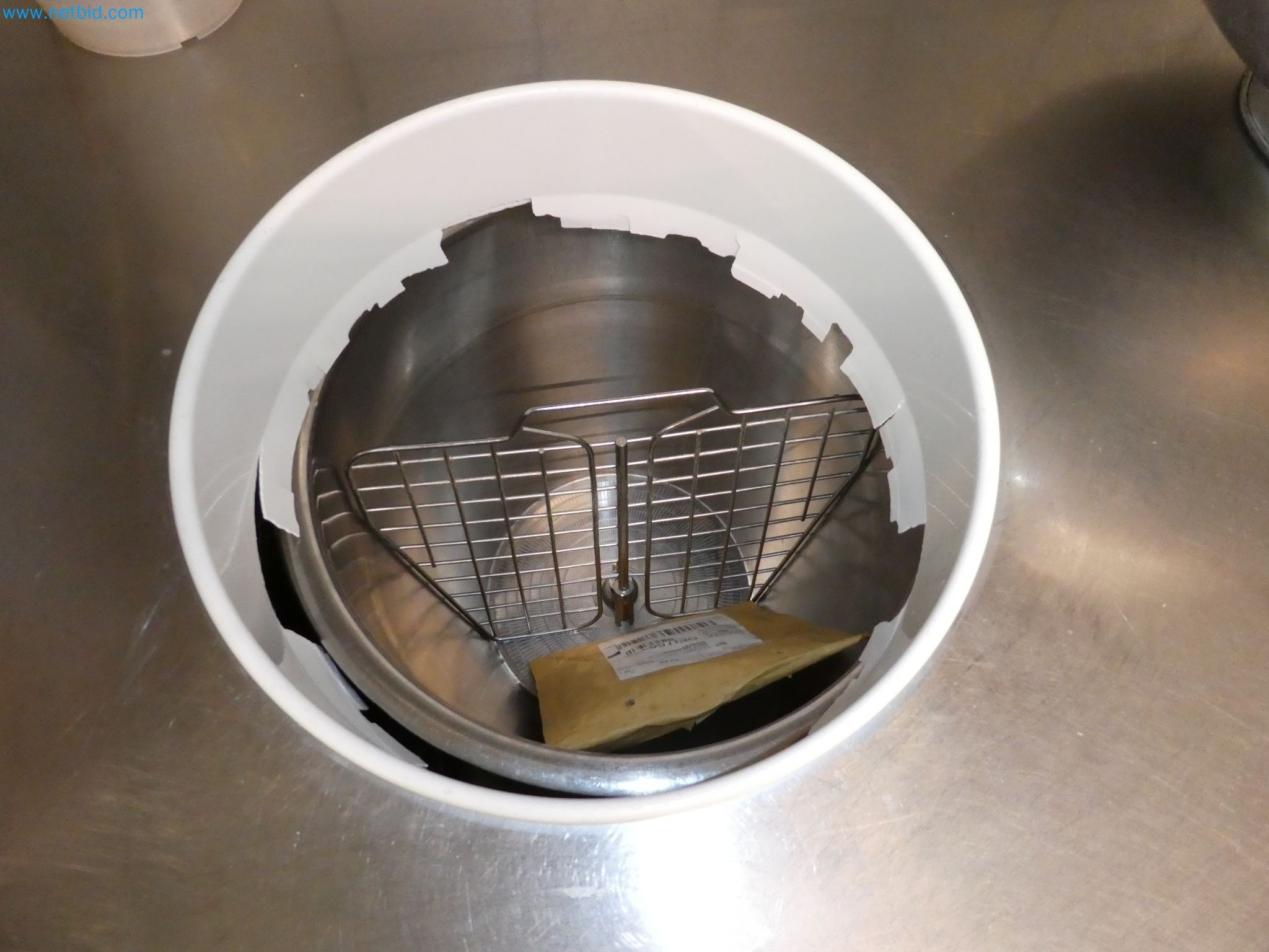 Operating and office equipment of a bakery-2