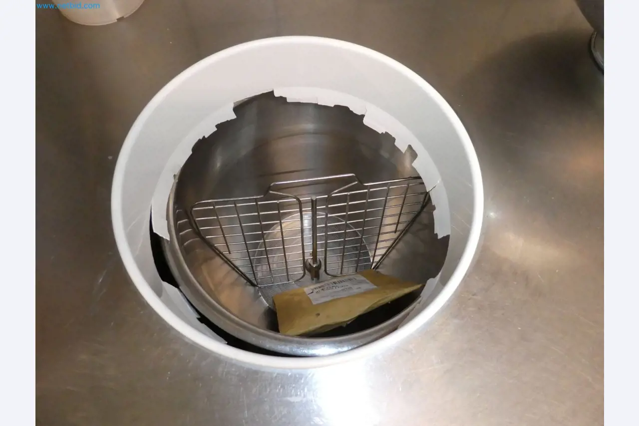 Operating and office equipment of a bakery-2