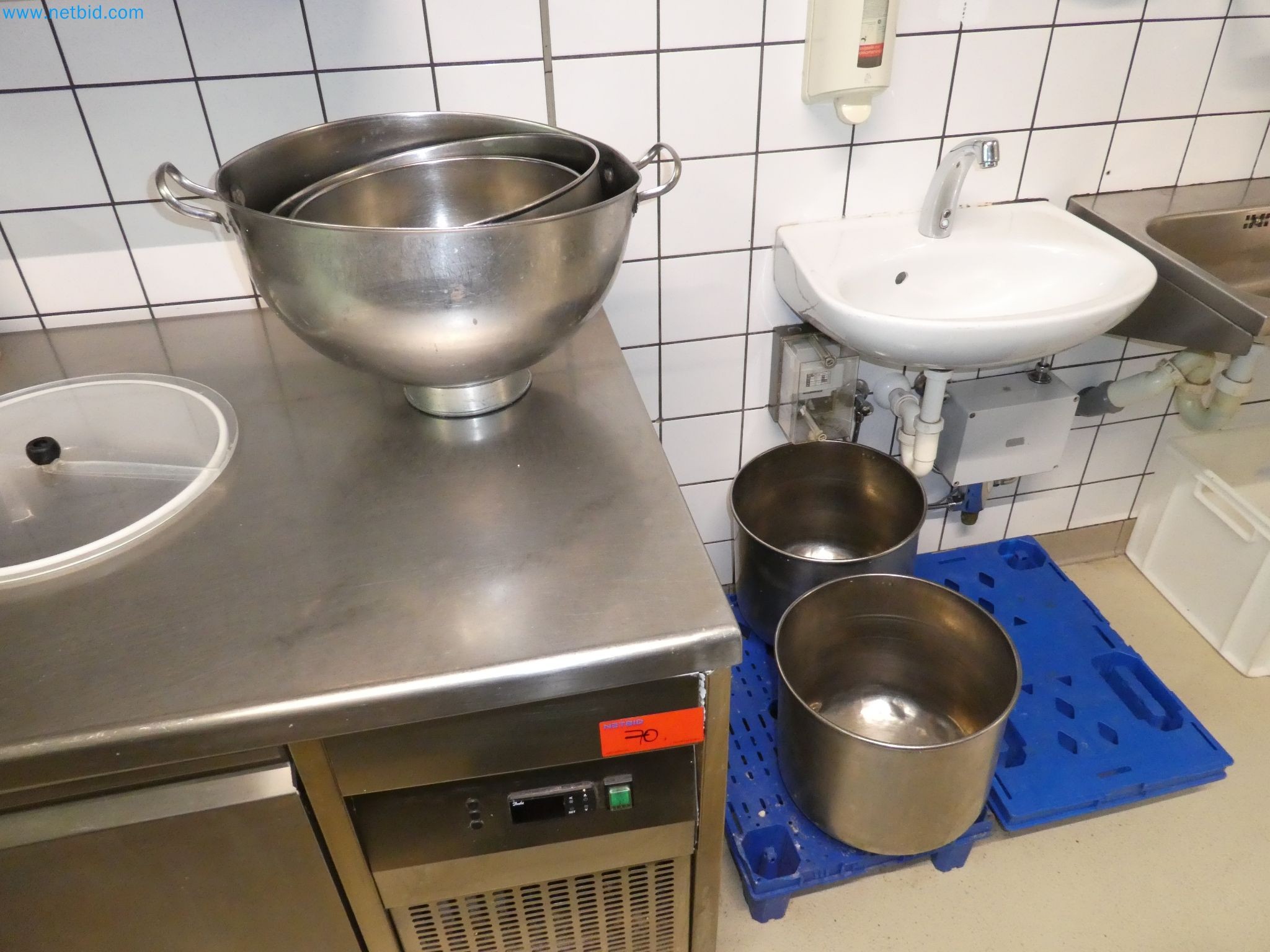 Operating and office equipment of a bakery-3