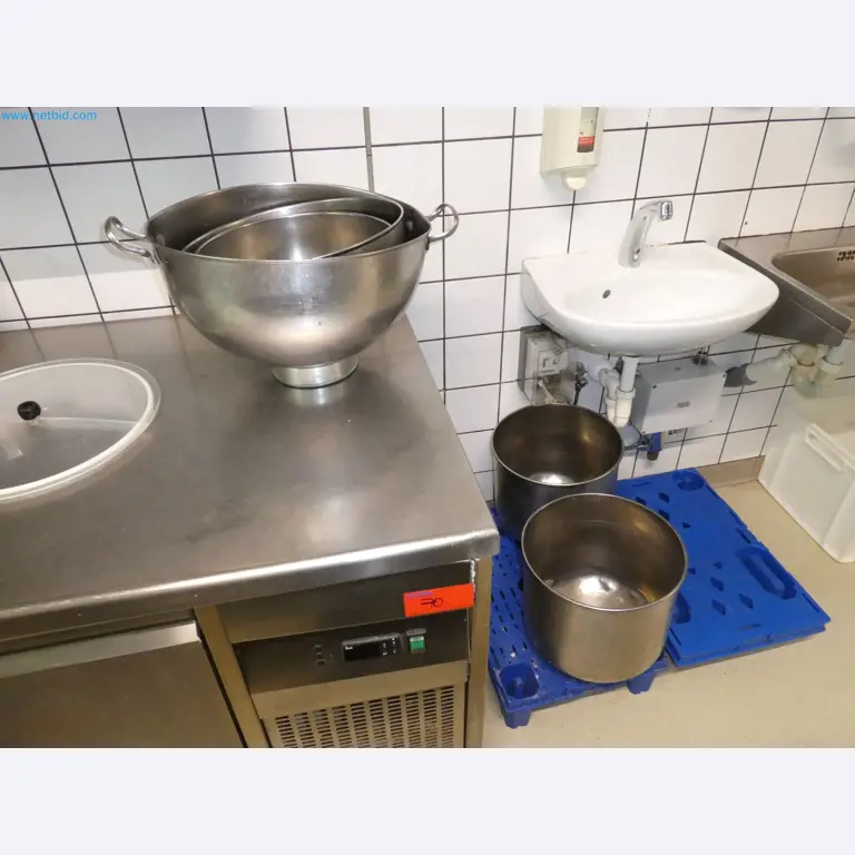 Operating and office equipment of a bakery-3