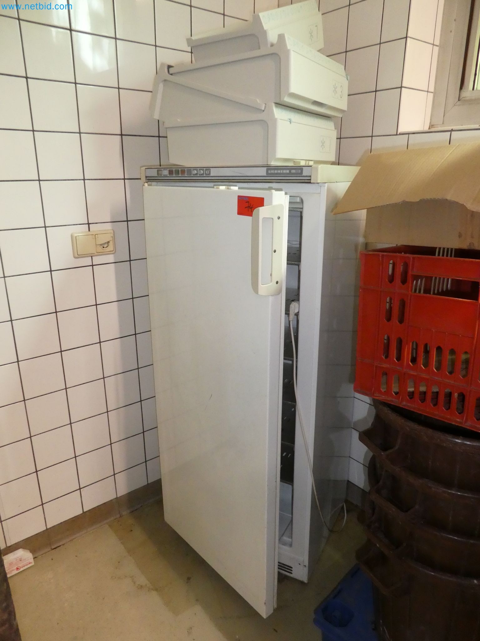 Operating and office equipment of a bakery-1