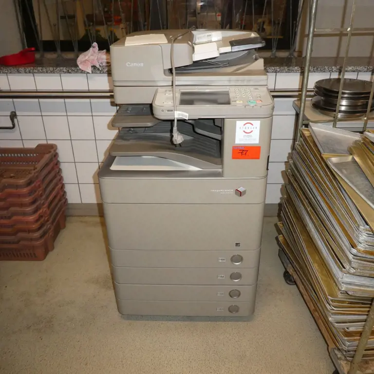 Floor-standing copier Canon C5235i