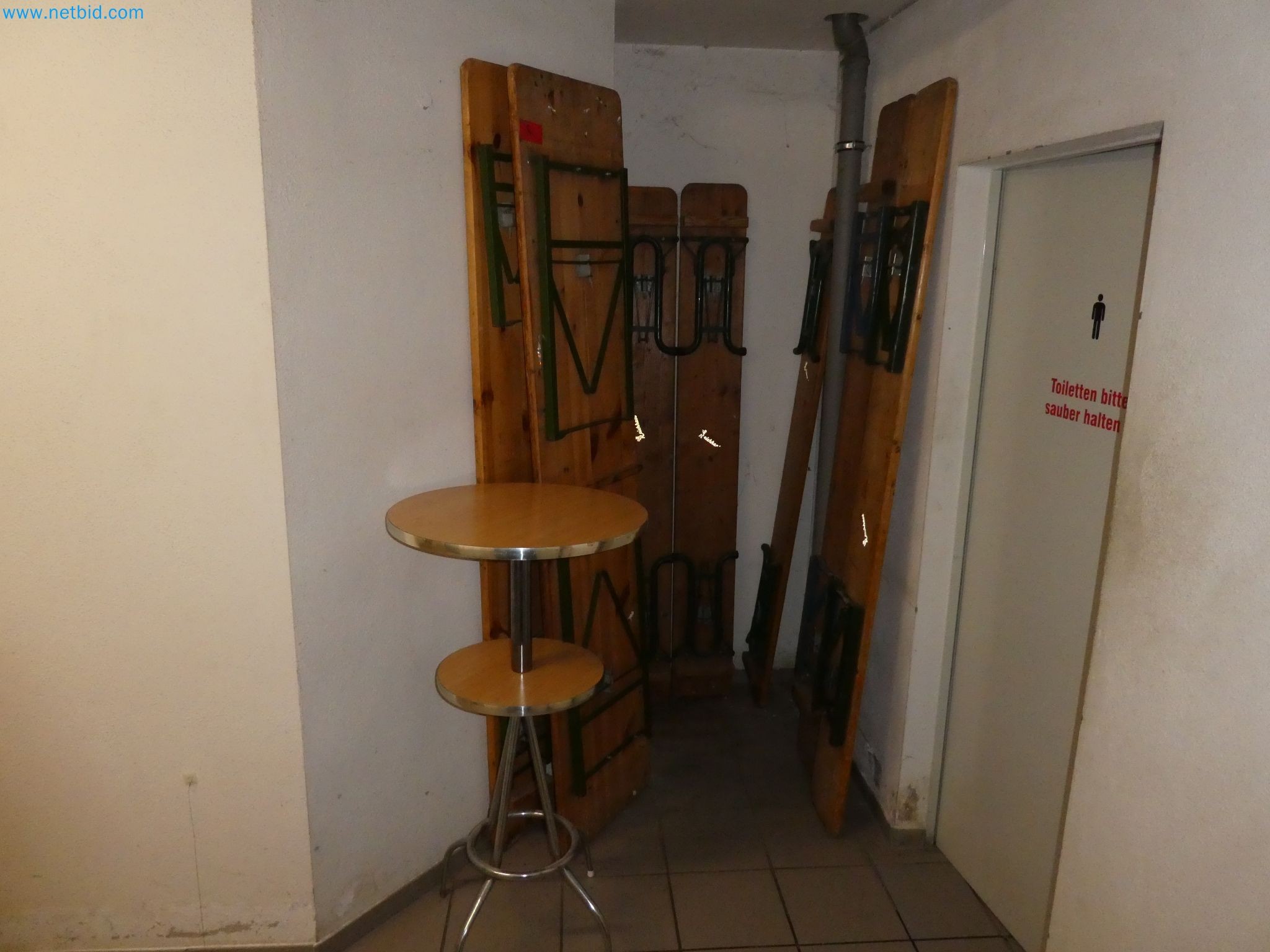 Operating and office equipment of a bakery-1