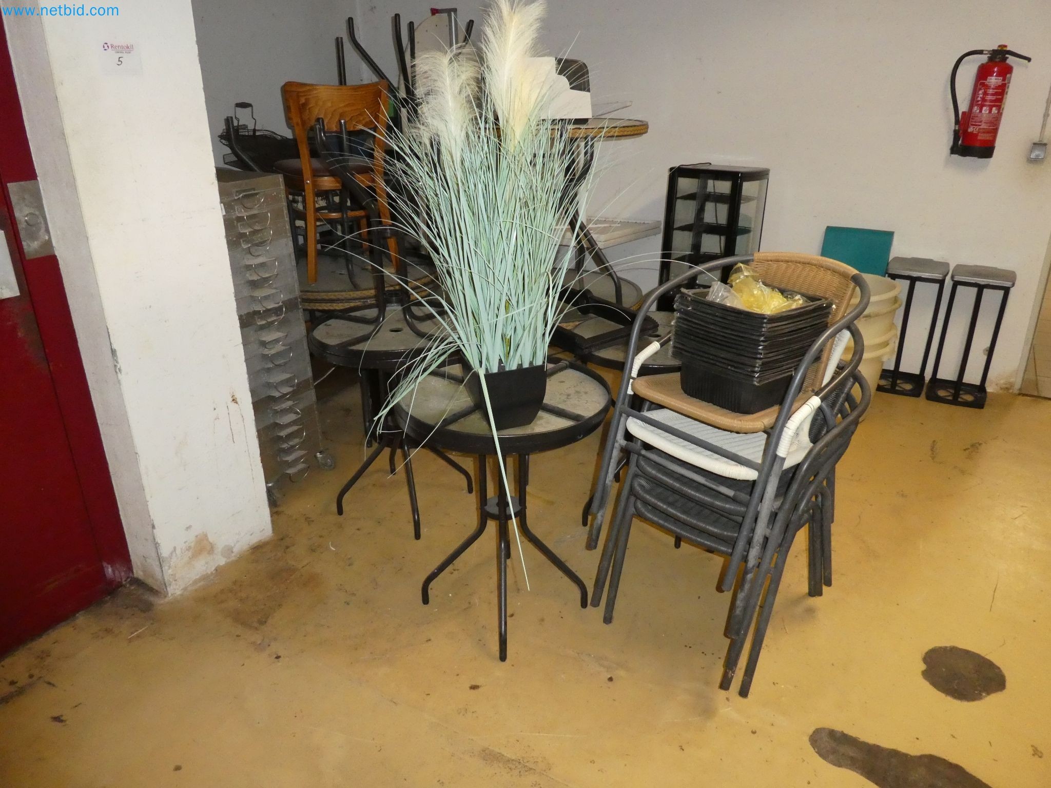 Operating and office equipment of a bakery-2