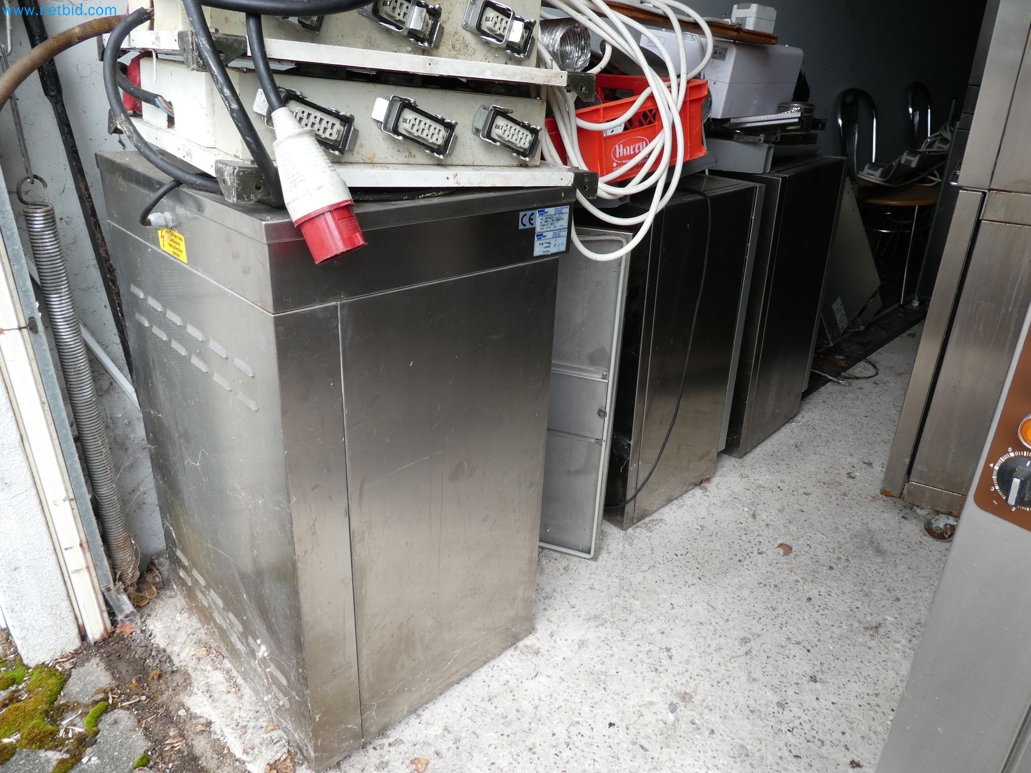 Operating and office equipment of a bakery-2