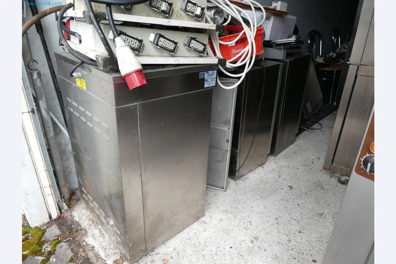 Operating and office equipment of a bakery-2