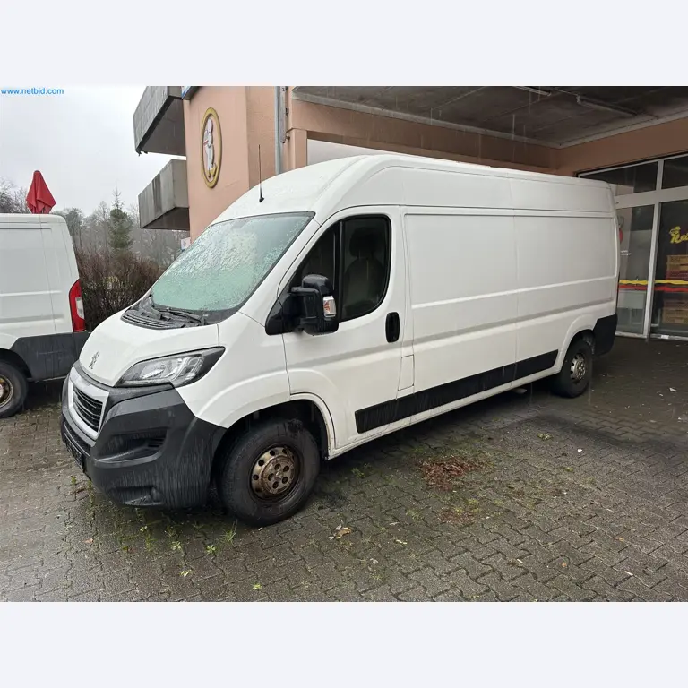 Equipamento operacional e de escritório de uma padaria-1