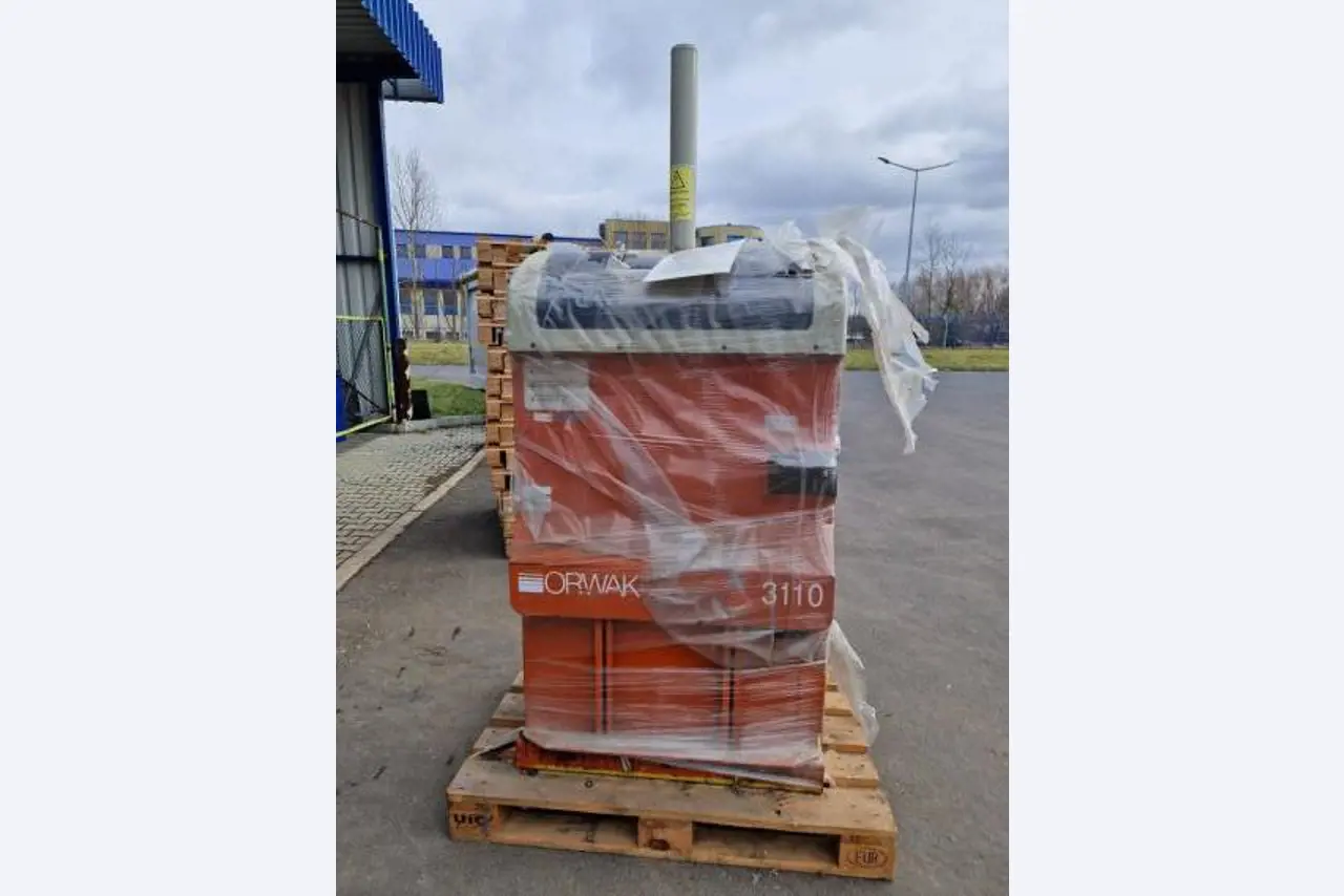 Machines from a plant producing surge protection devices-18