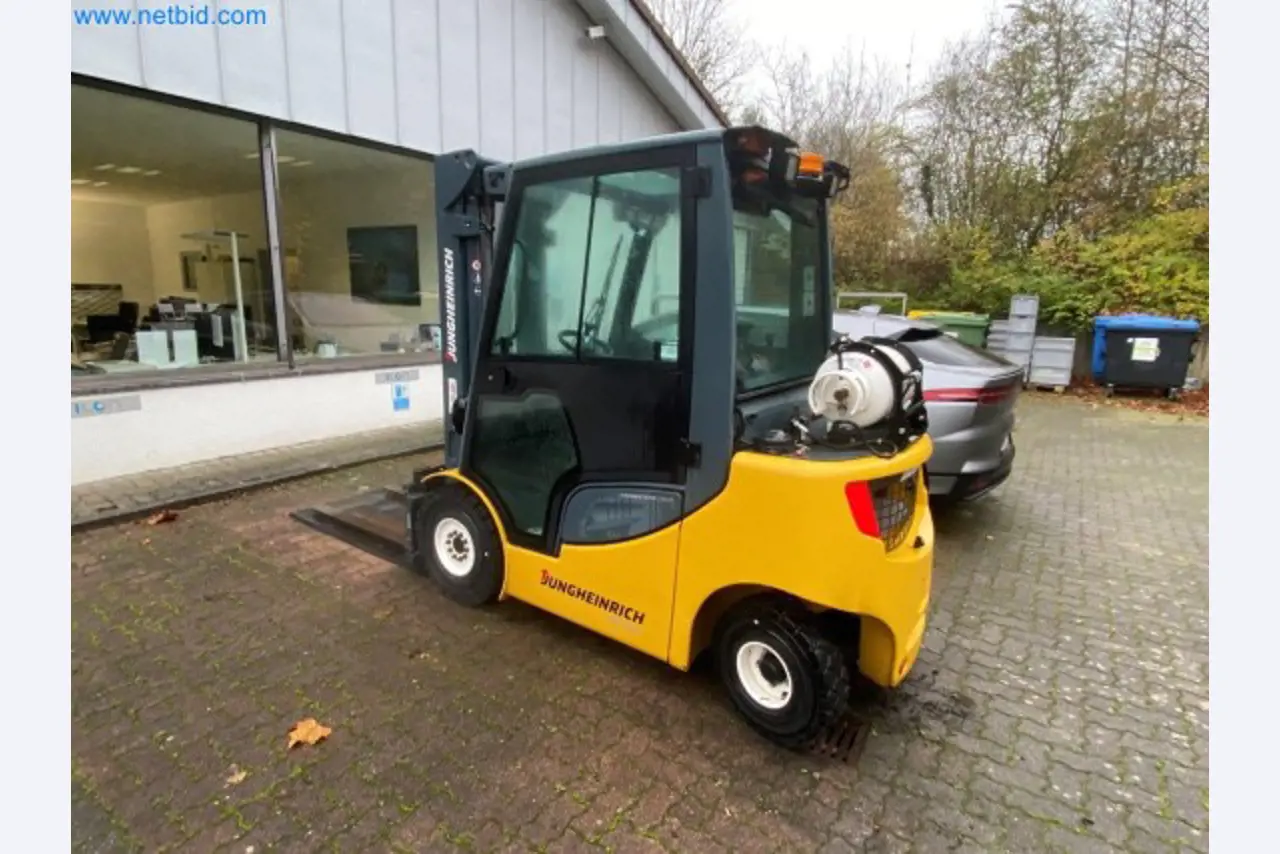 Laboratorní vybavení / Rozsáhlé skladovací technologie a zásoby / Osmotické systémy a mnoho dalšího.-17