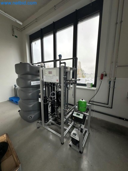 Laboratory equipment / Extensive storage technology and inventories / Osmosis systems and much more.-6