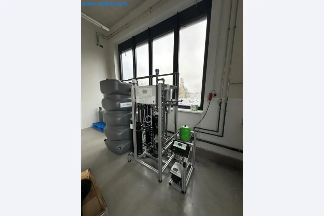 Laboratorní vybavení / Rozsáhlé skladovací technologie a zásoby / Osmotické systémy a mnoho dalšího.-6