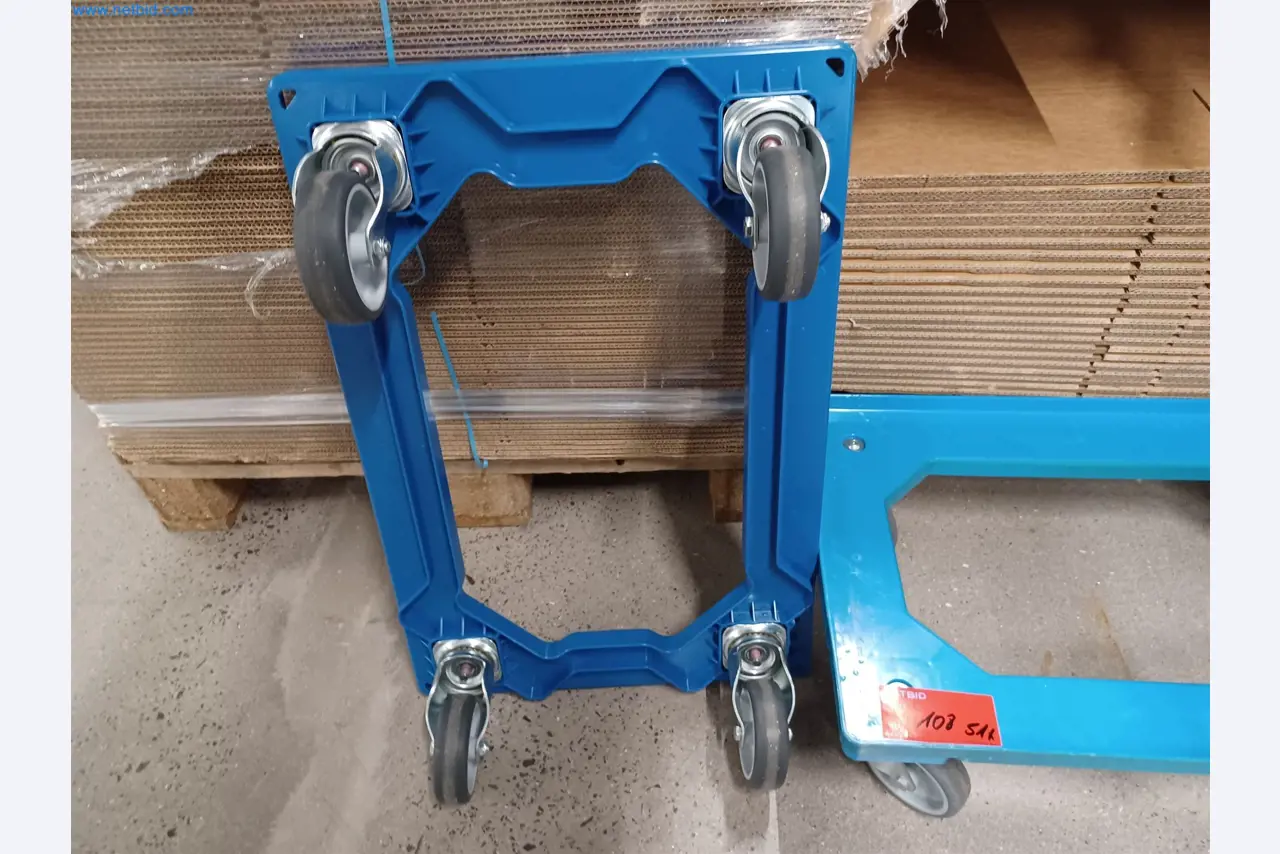 Laboratory equipment / Extensive storage technology and inventories / Osmosis systems and much more.-2