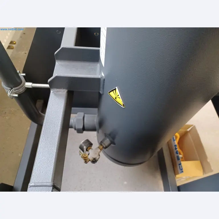 Laboratory equipment / Extensive storage technology and inventories / Osmosis systems and much more.-14