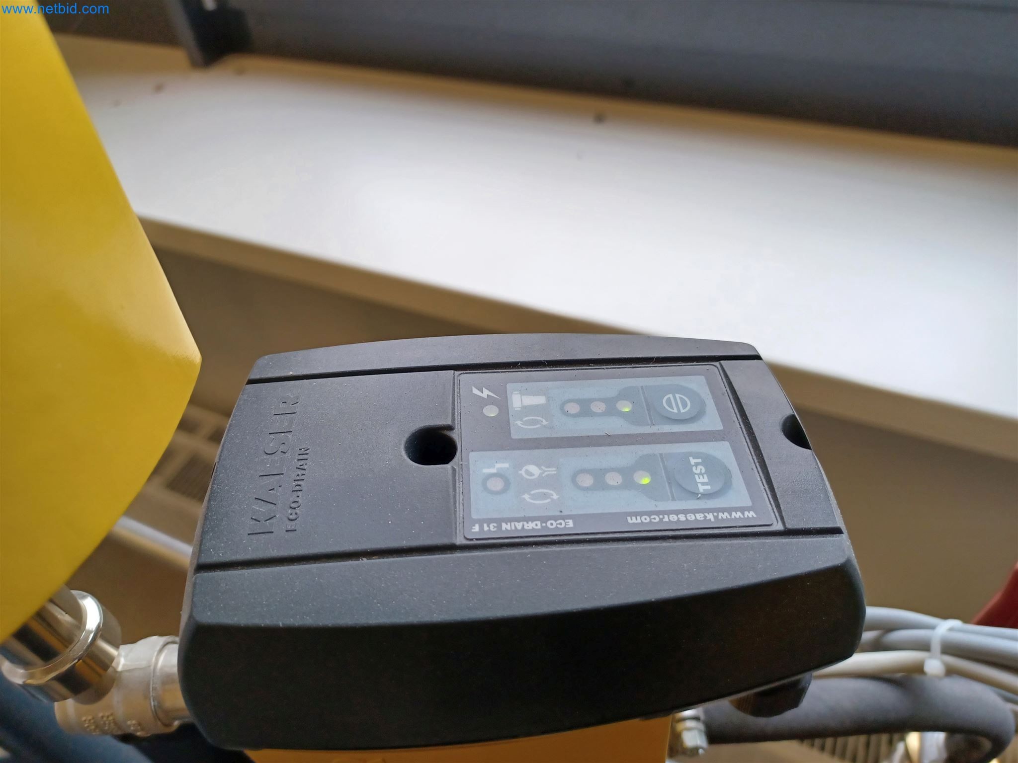 Sprzęt laboratoryjny / Rozbudowana technologia magazynowania i zapasy / Systemy osmozy i wiele więcej.-17