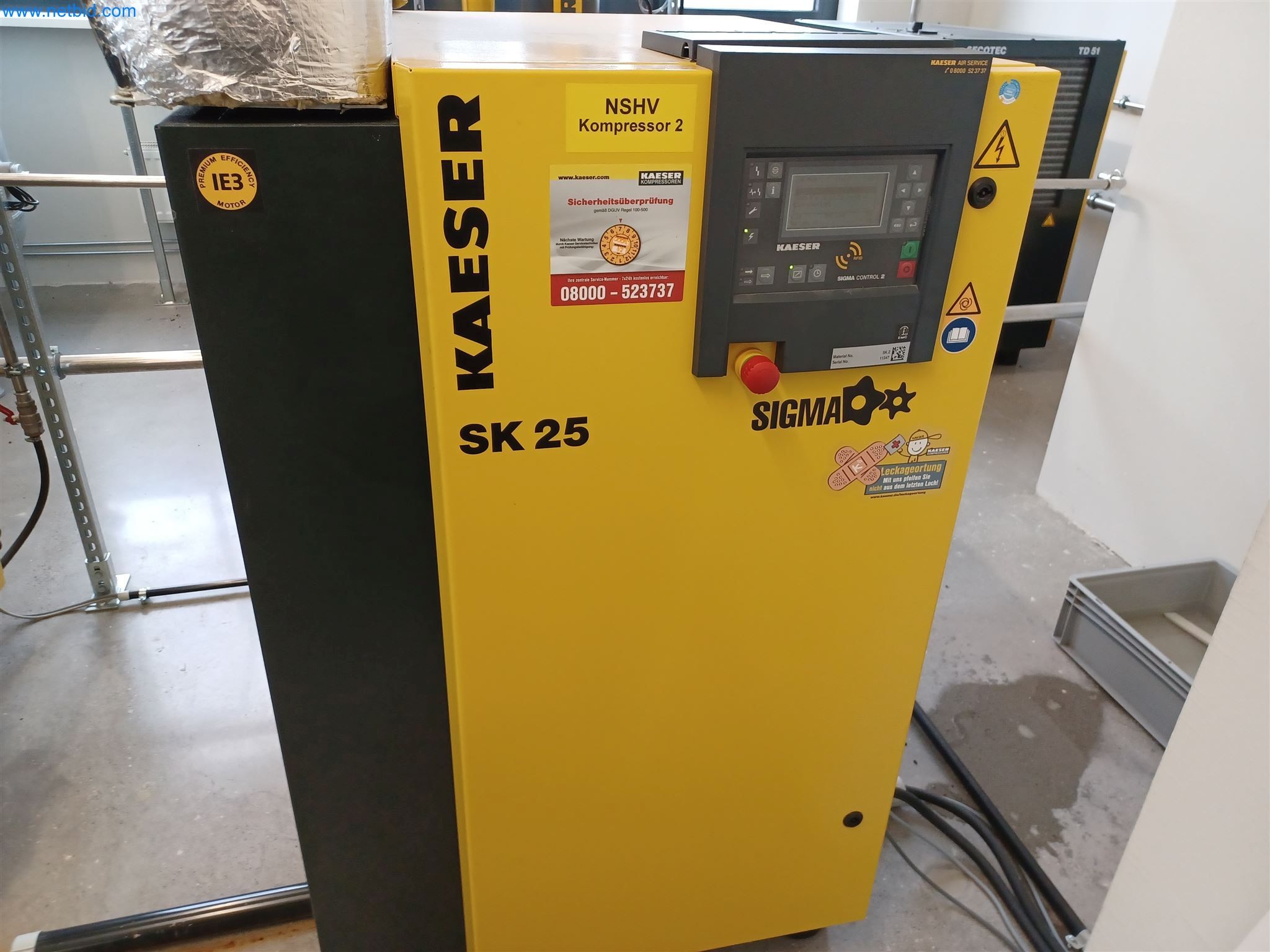 Sprzęt laboratoryjny / Rozbudowana technologia magazynowania i zapasy / Systemy osmozy i wiele więcej.-4