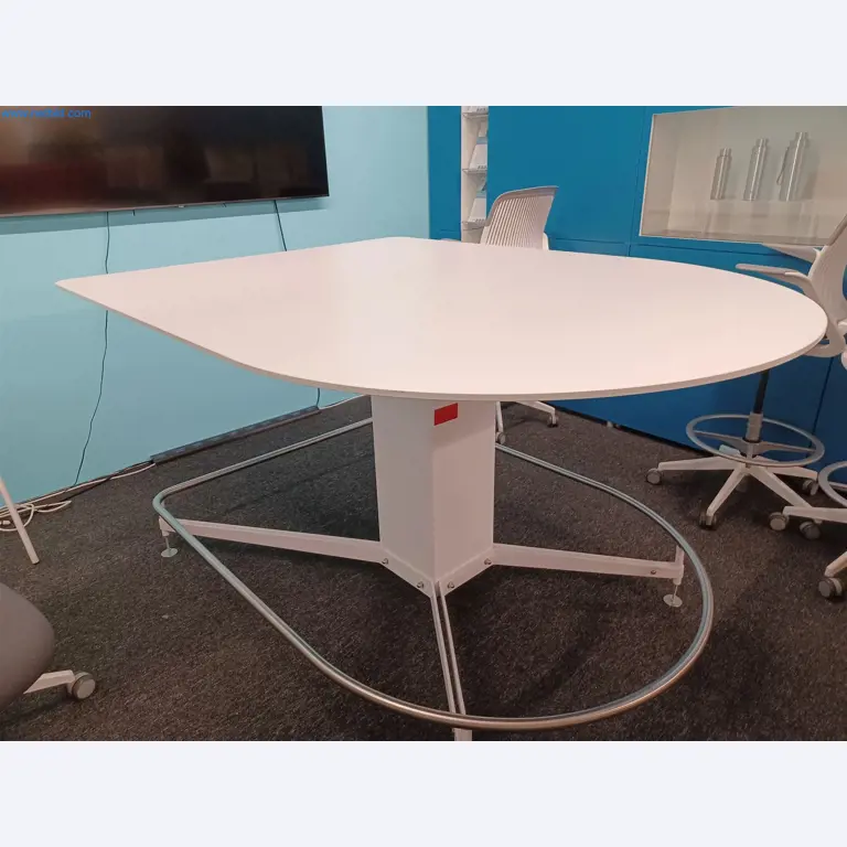 Laboratory equipment / Extensive storage technology and inventories / Osmosis systems and much more.-1