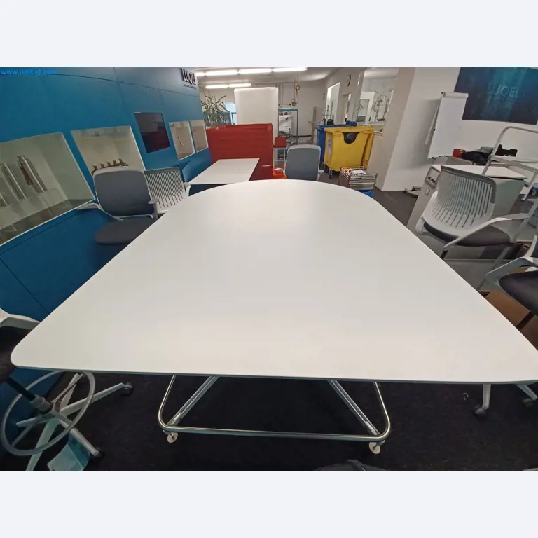 Laboratory equipment / Extensive storage technology and inventories / Osmosis systems and much more.-3