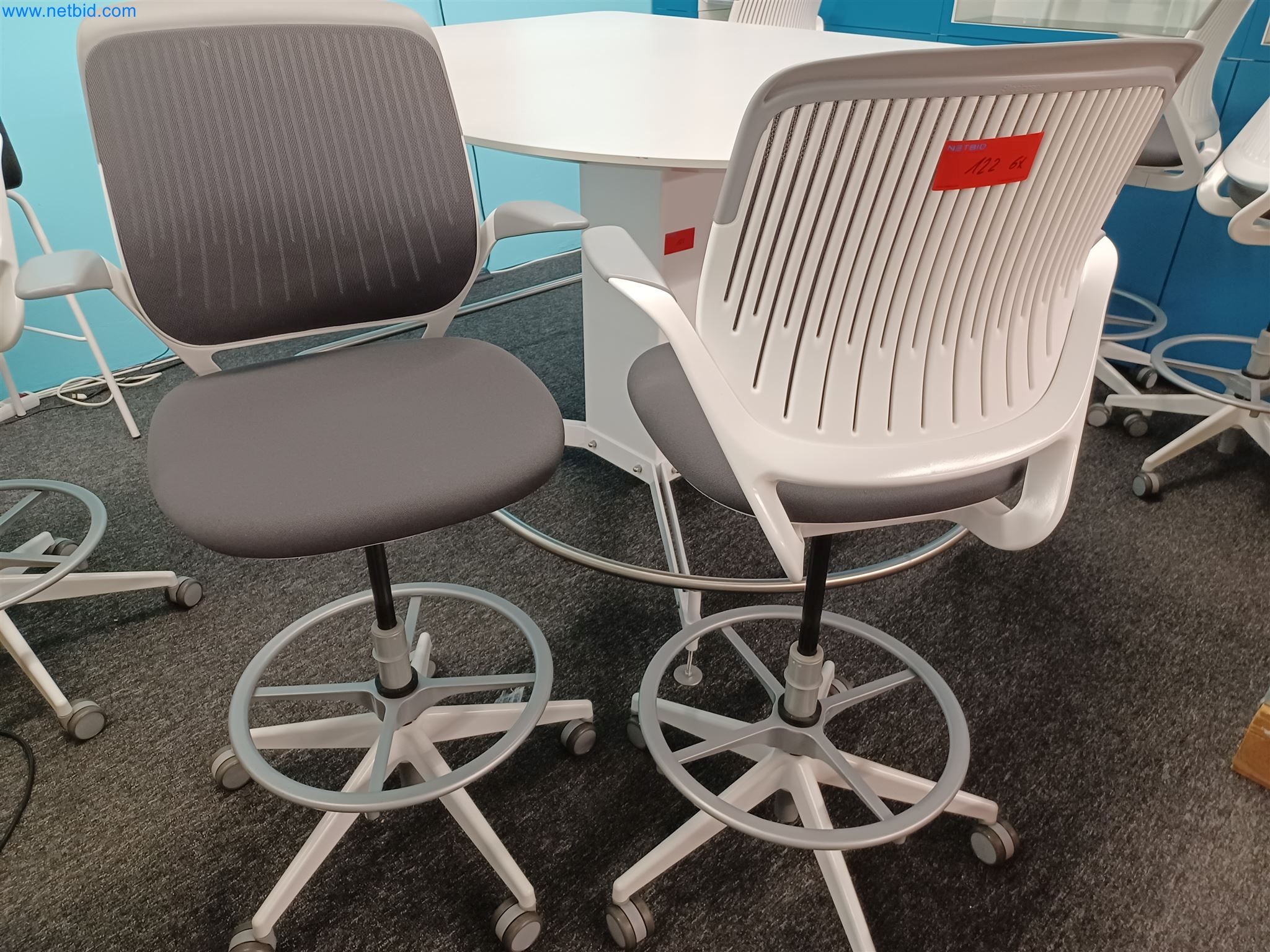 Laboratory equipment / Extensive storage technology and inventories / Osmosis systems and much more.-5