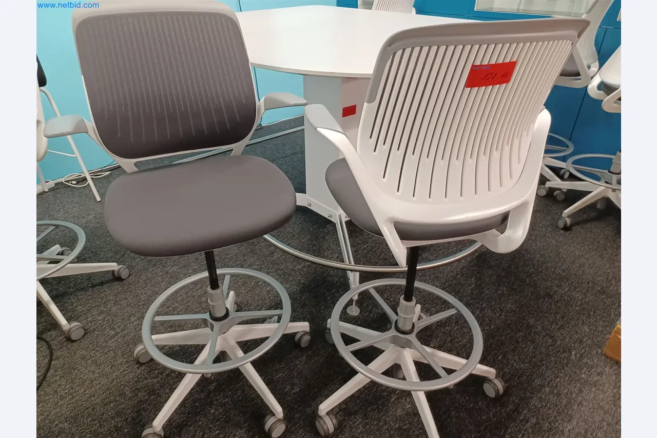 Laboratory equipment / Extensive storage technology and inventories / Osmosis systems and much more.-5