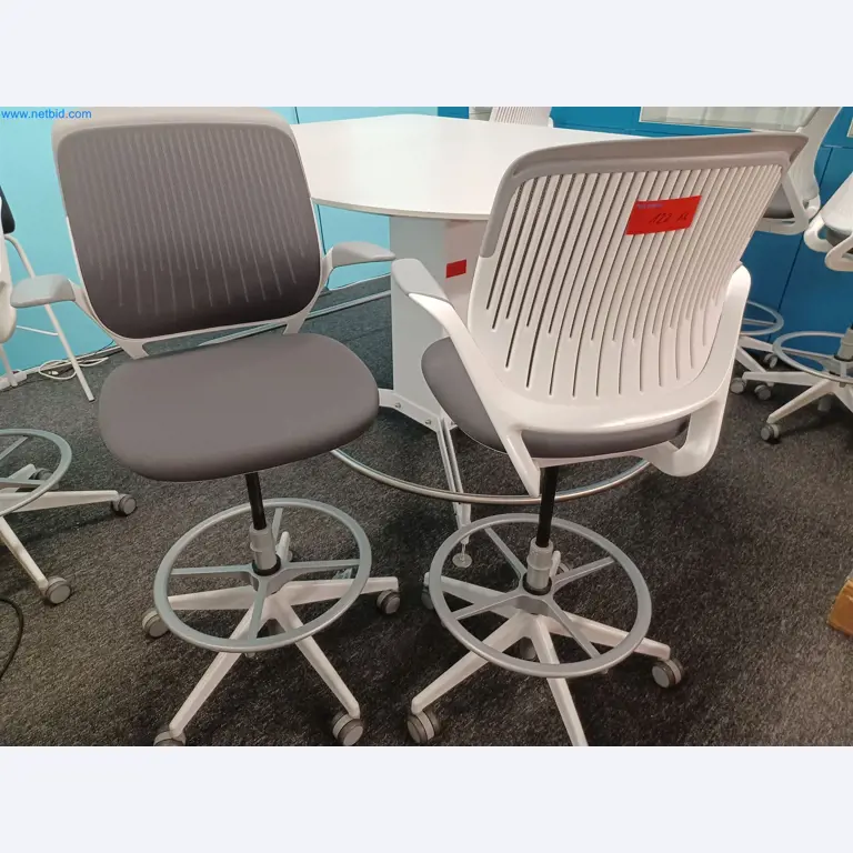 Laboratory equipment / Extensive storage technology and inventories / Osmosis systems and much more.-5