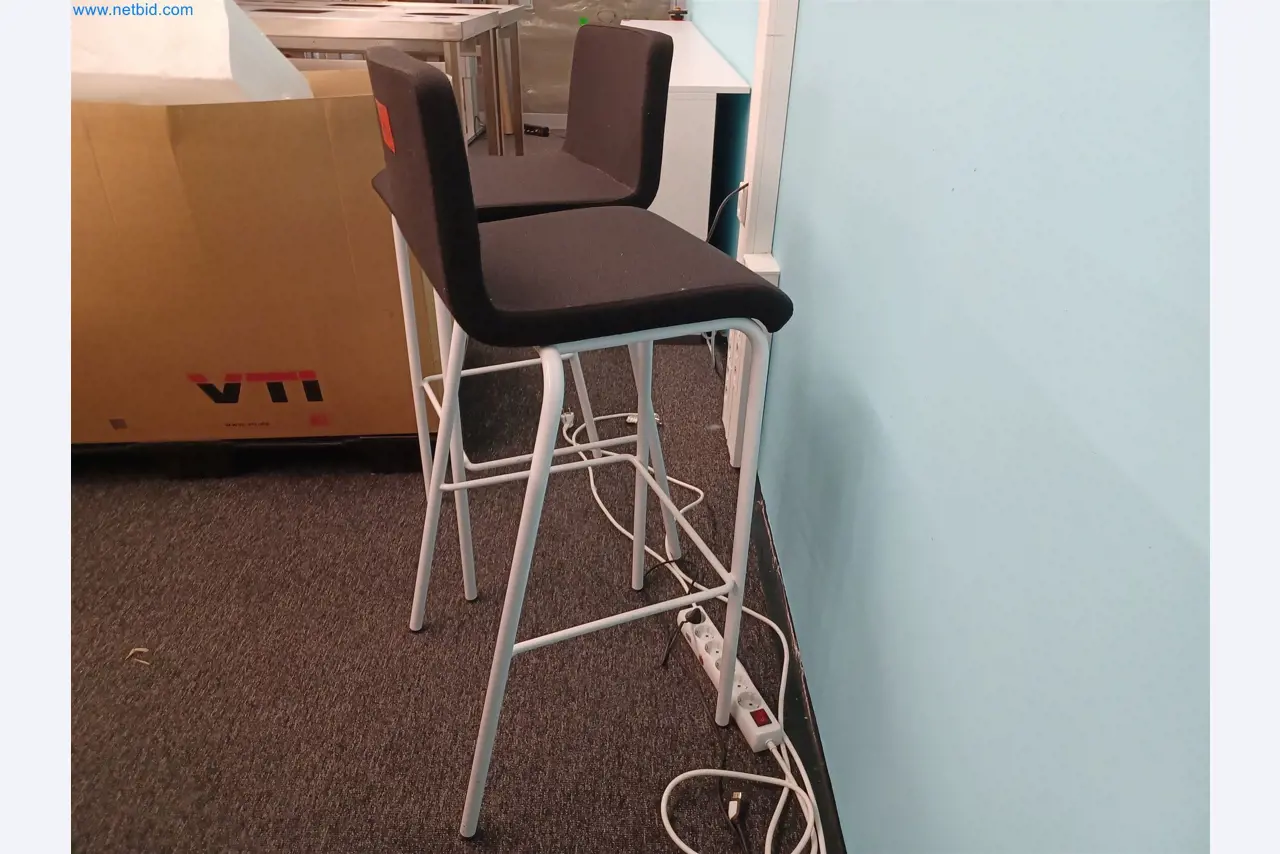 Laboratory equipment / Extensive storage technology and inventories / Osmosis systems and much more.-8