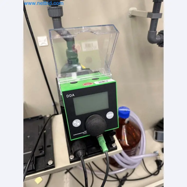 Laboratory equipment / Extensive storage technology and inventories / Osmosis systems and much more.-11